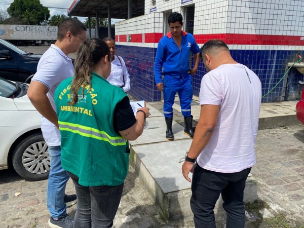 Prefeitura aperta o cerco em fiscalização em postos de combustíveis